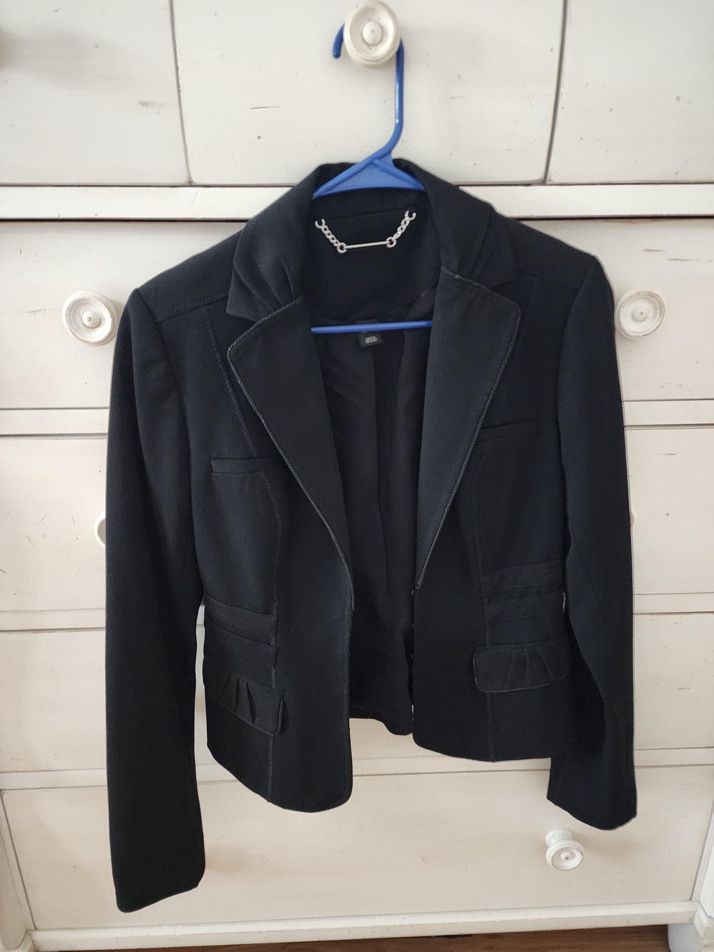 Like New White House Black Market Black Tailored Women's Blazer